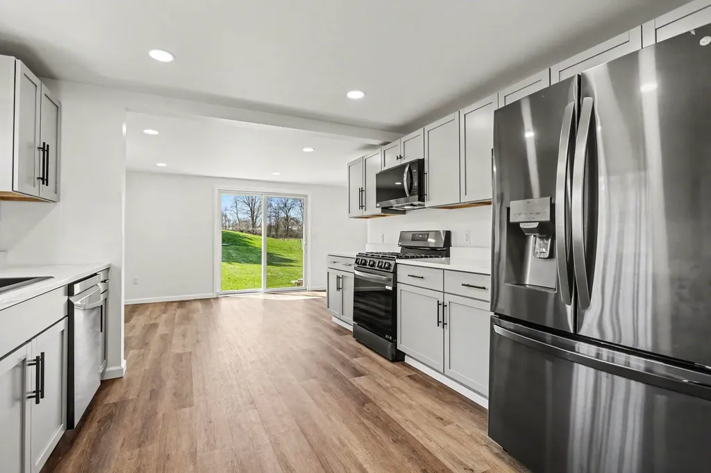 6592 Keigley Street Eau Claire Village MI 49111