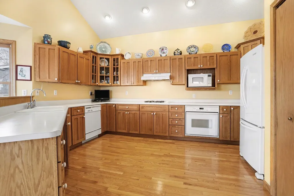 9895 Lakeview Drive Oronoko Charter Township MI 49103