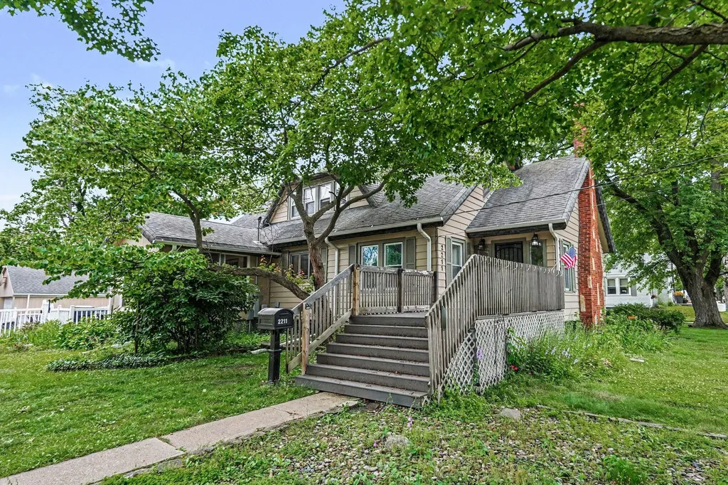 2211 Morton Avenue St. Joseph City MI 49085