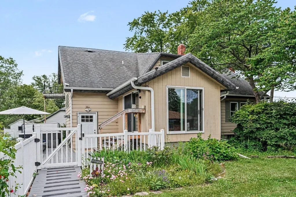 2211 Morton Avenue St. Joseph City MI 49085