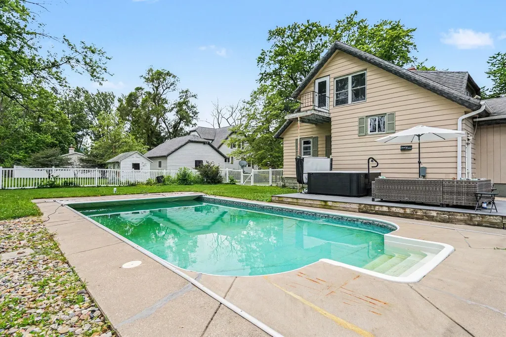 2211 Morton Avenue St. Joseph City MI 49085