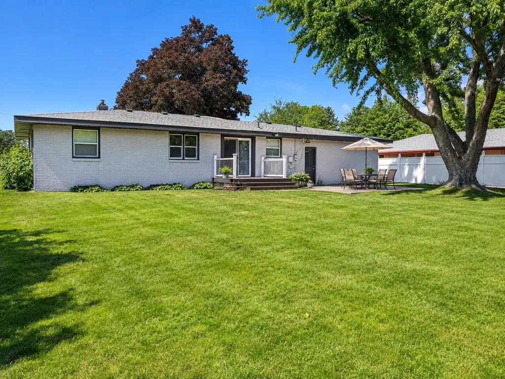 356 Waverly Drive Benton Charter Township MI 49022