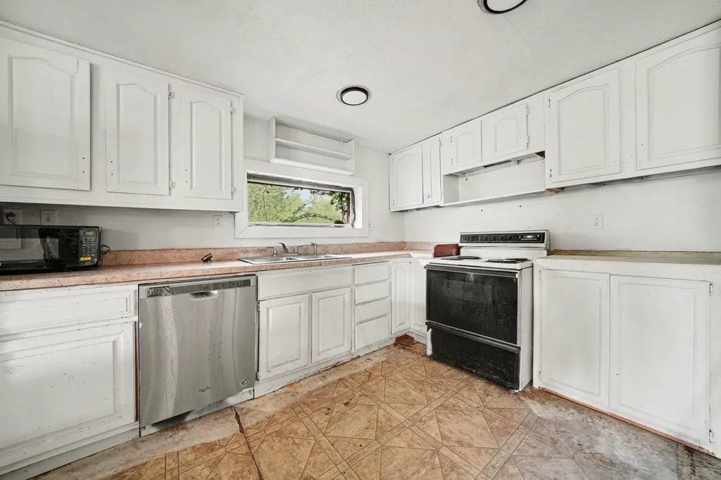8612 Stevensville Baroda Road Baroda Township MI 49101