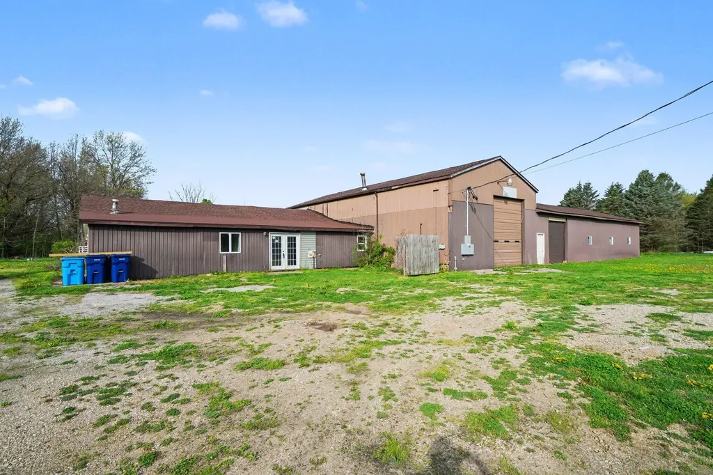 8612 Stevensville Baroda Road Baroda Township MI 49101