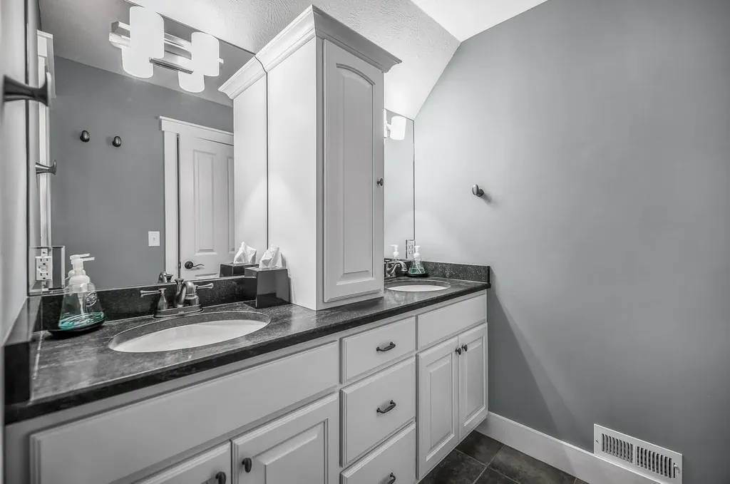 70944 Baldwin Landing Drive Porter Township MI 49130
