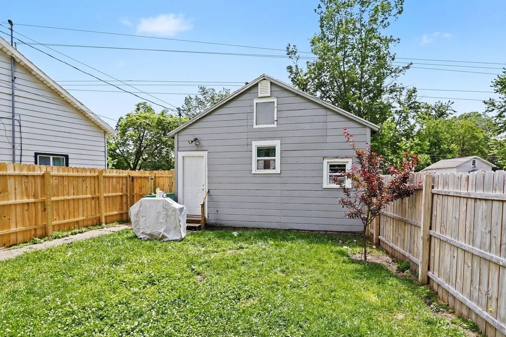 307 E Telegraph Street Dowagiac City MI 49047
