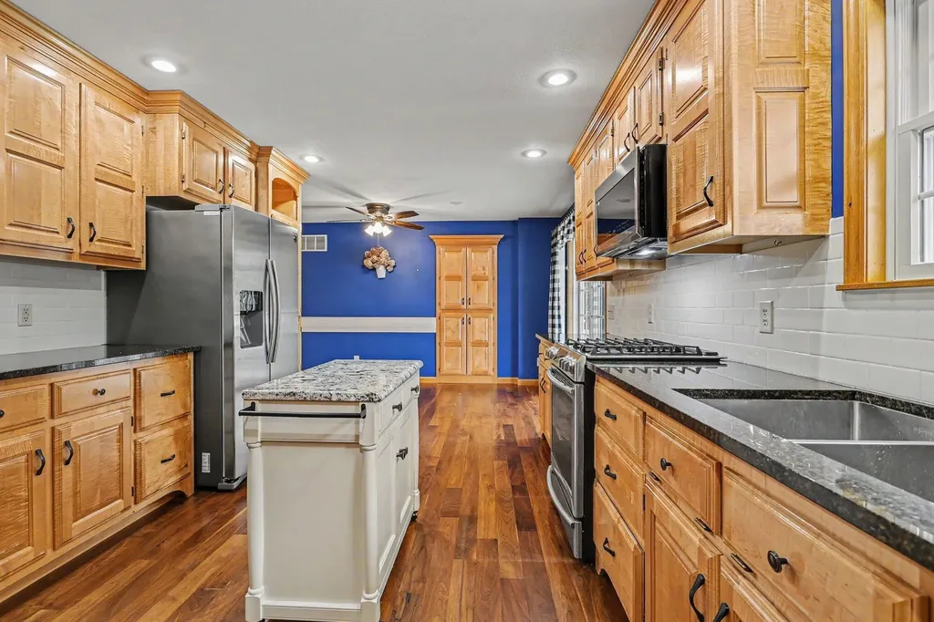 29390 Saddlebred Lane Pokagon Township MI 49047