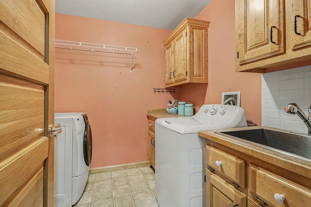 29390 Saddlebred Lane Pokagon Township MI 49047