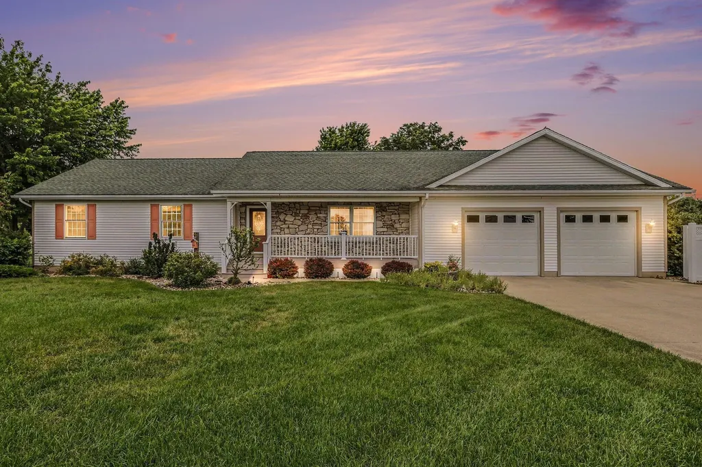 29390 Saddlebred Lane Pokagon Township MI 49047