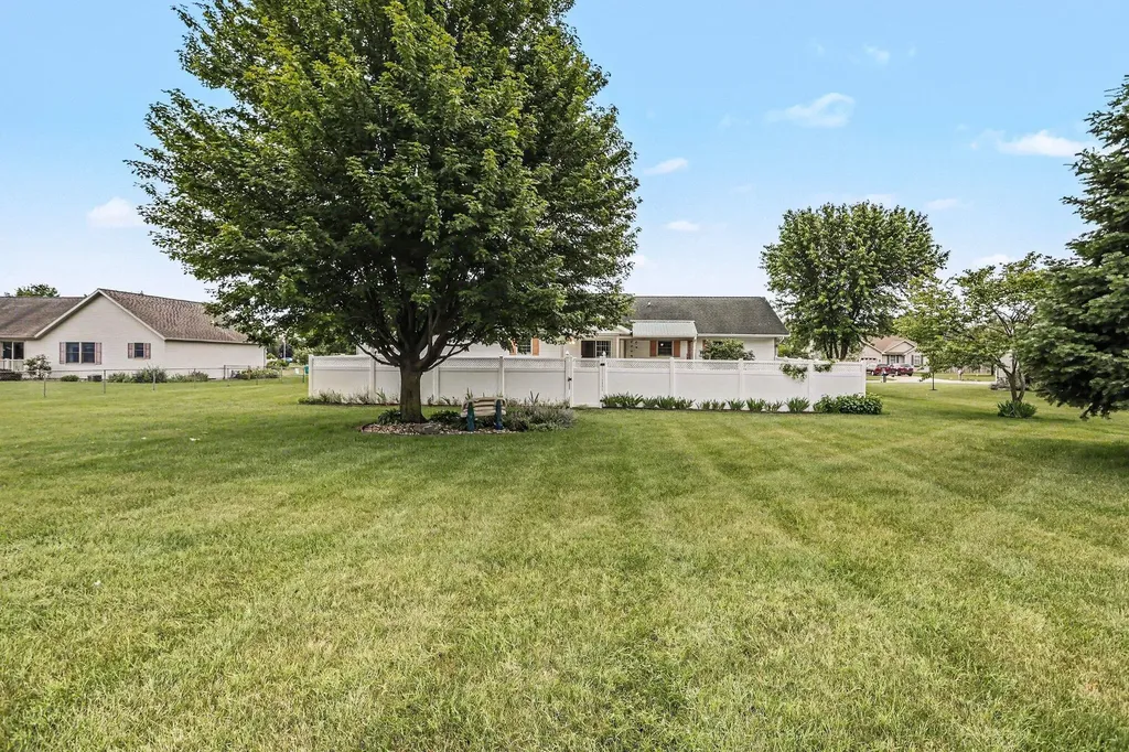 29390 Saddlebred Lane Pokagon Township MI 49047