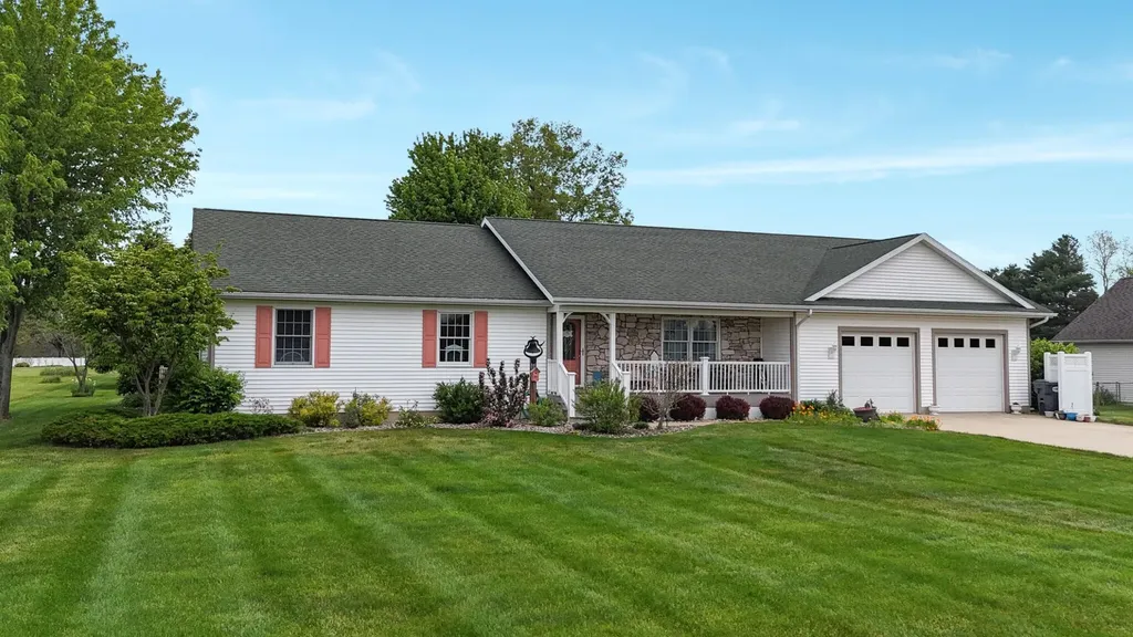 29390 Saddlebred Lane Pokagon Township MI 49047