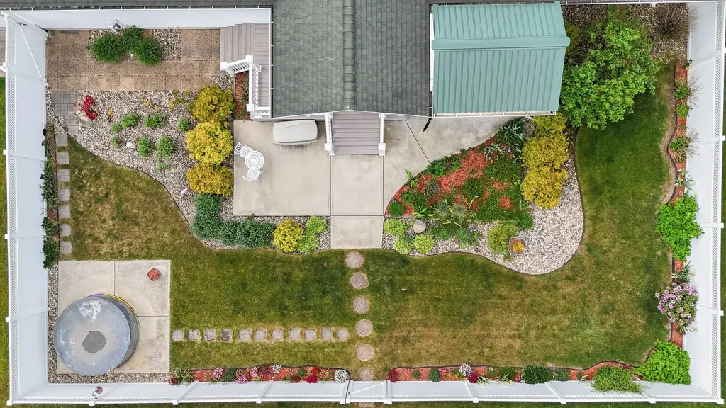 29390 Saddlebred Lane Pokagon Township MI 49047