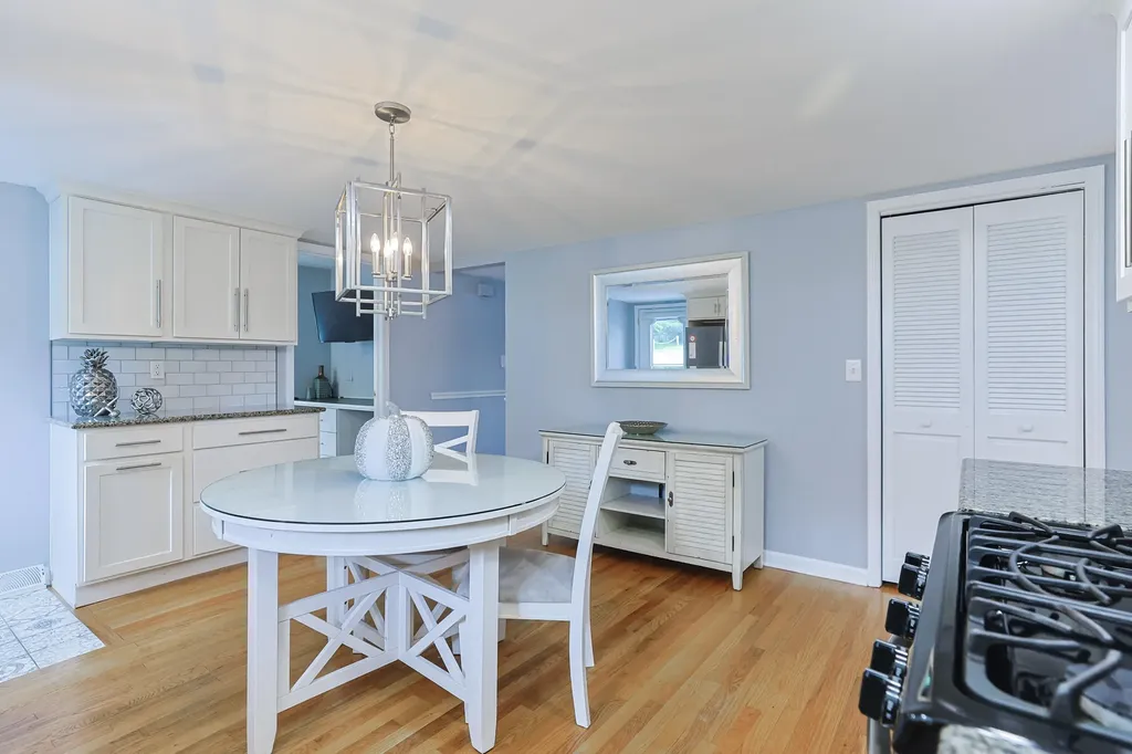 27061 Curtis Drive Ontwa Township MI 49112