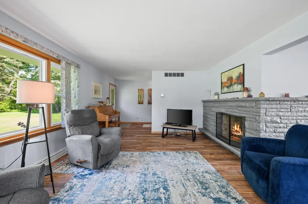 2225 Maple Path Shoreham Village MI 49085