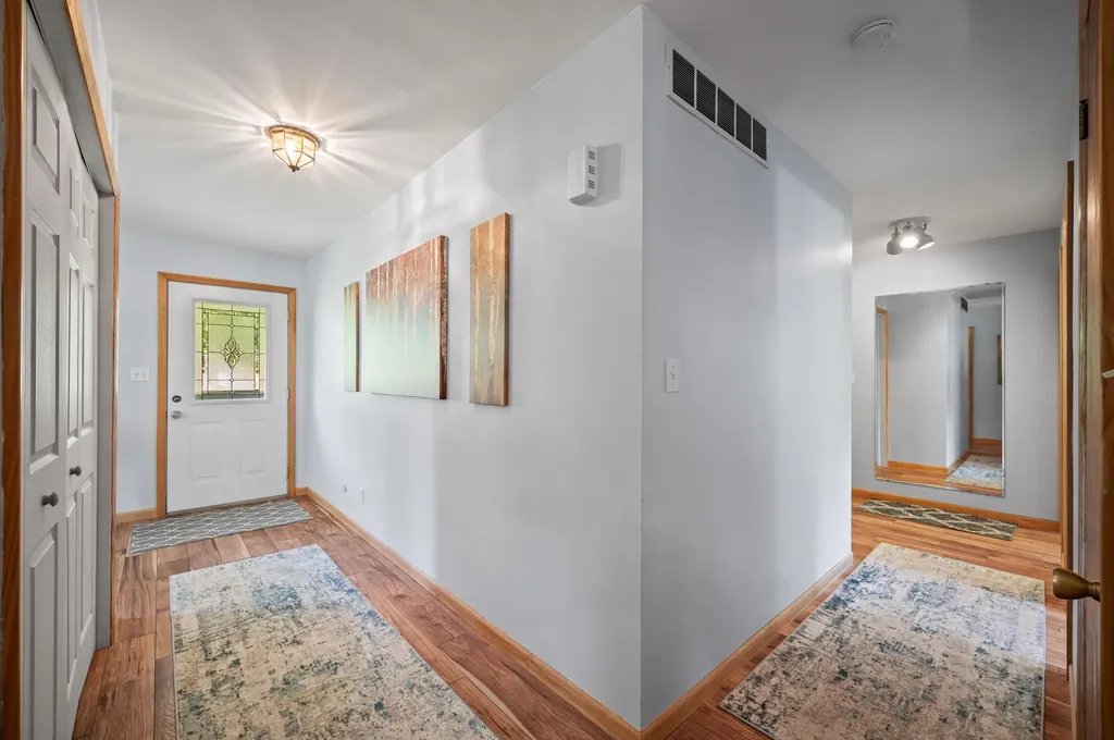 2225 Maple Path Shoreham Village MI 49085