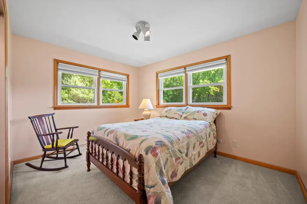 2225 Maple Path Shoreham Village MI 49085