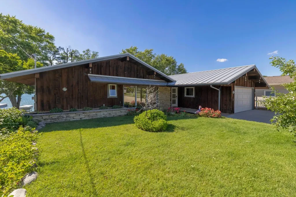 71210 Indiana Lake Drive Porter Township MI 49130