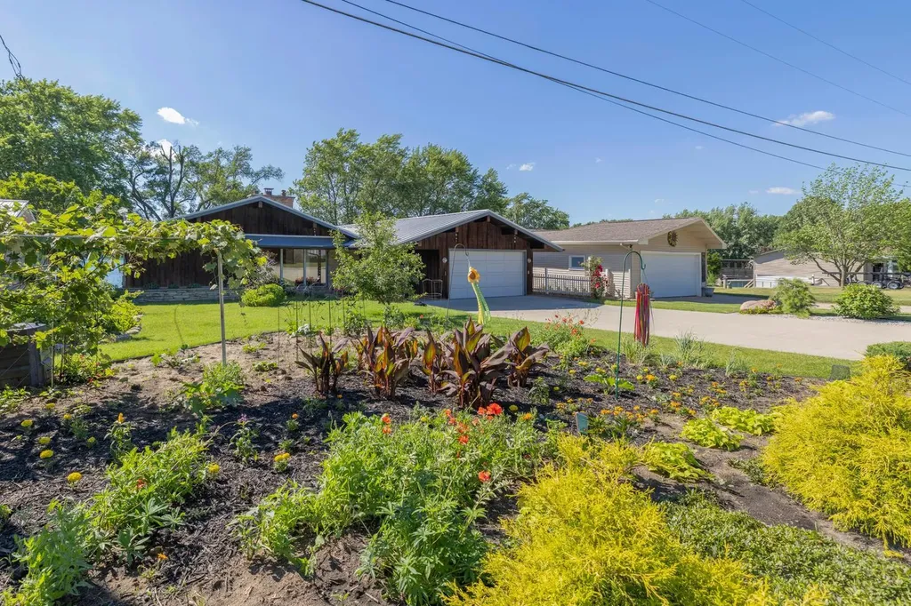 71210 Indiana Lake Drive Porter Township MI 49130