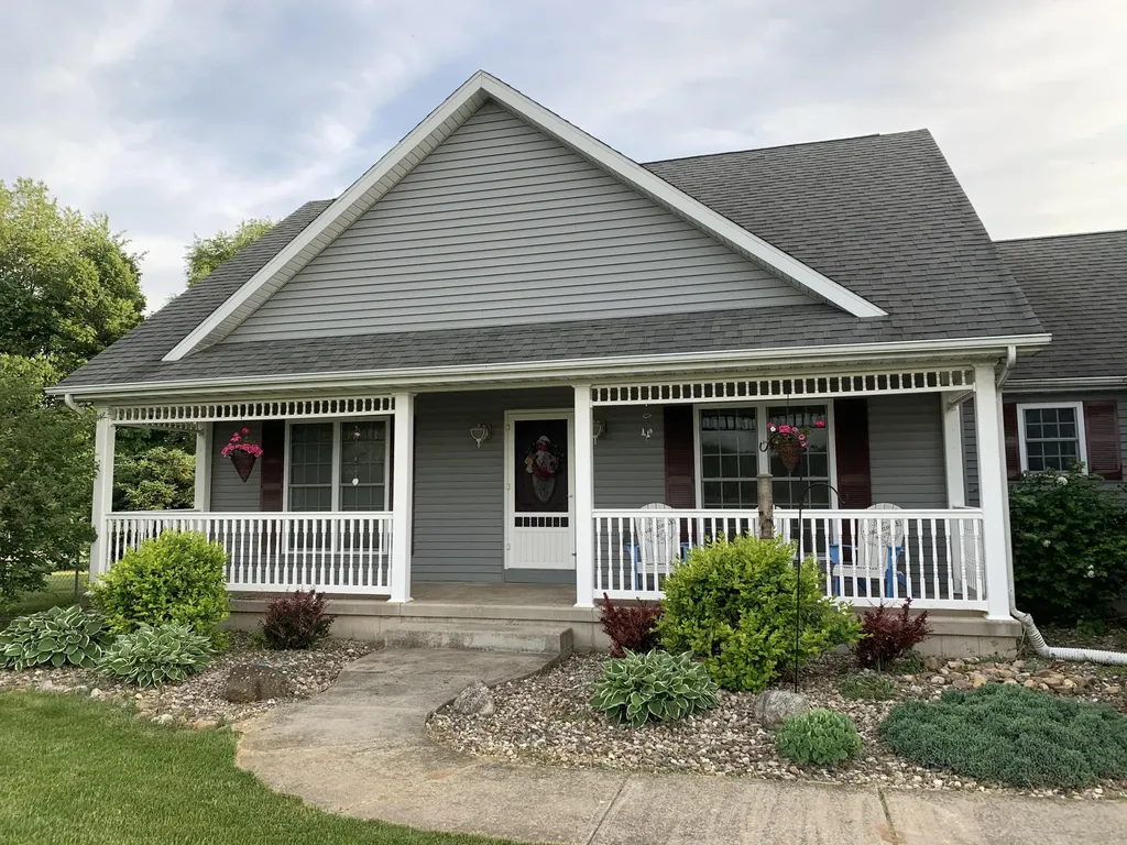 3860 Gateway Lane Bertrand Township MI 49120