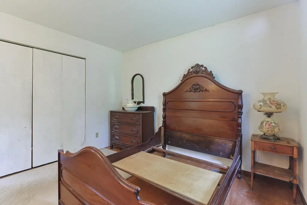 4060 Buffalo Bertrand Township MI 49107