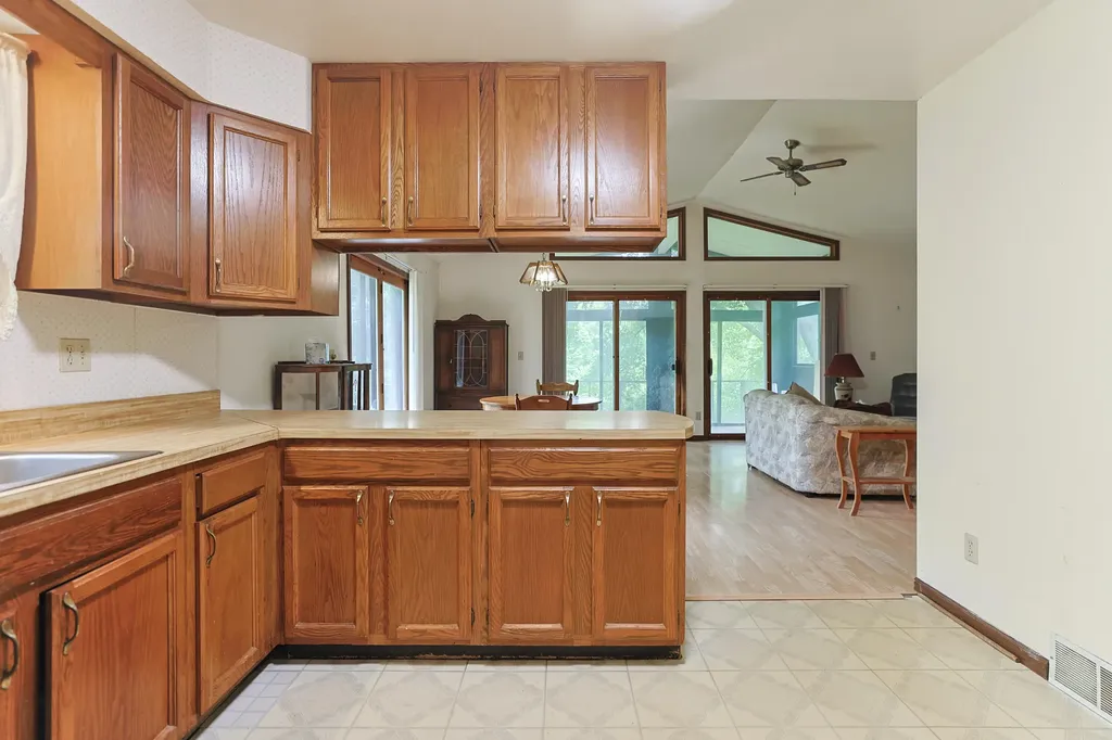 4060 Buffalo Bertrand Township MI 49107