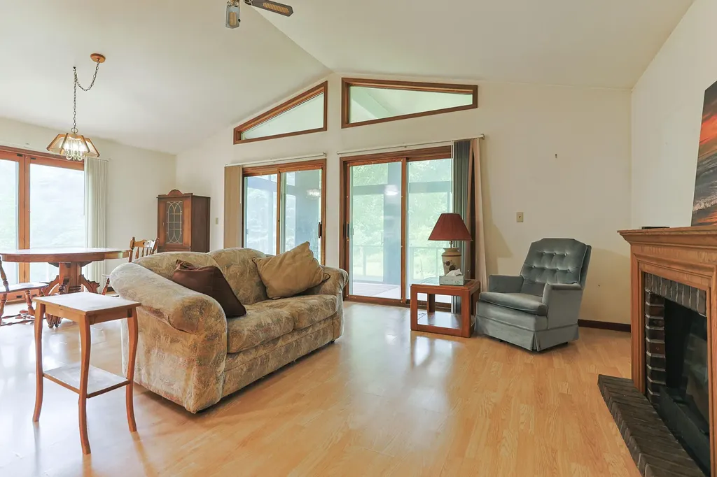 4060 Buffalo Bertrand Township MI 49107