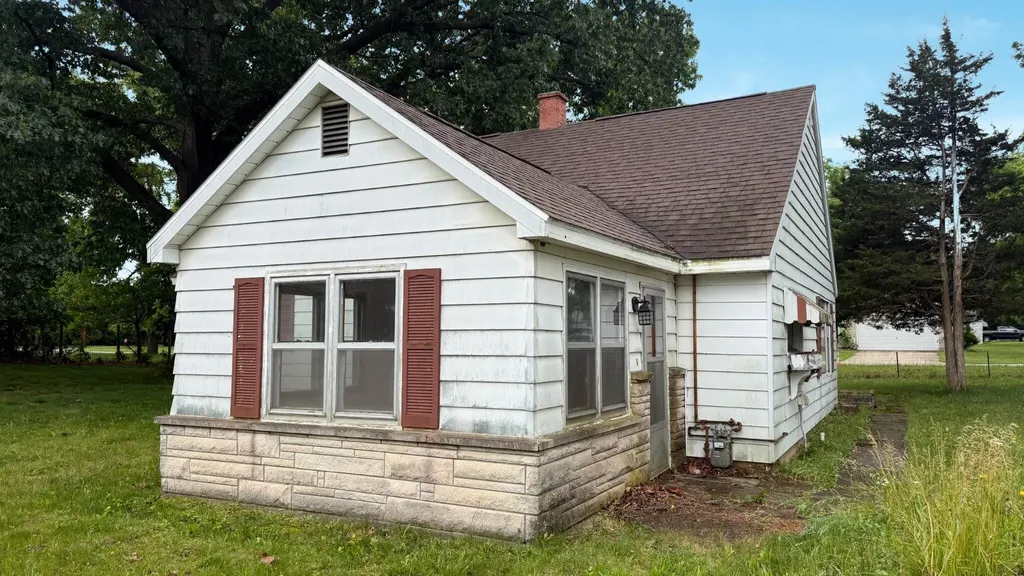 301 Mcmaster Street Dowagiac City MI 49047