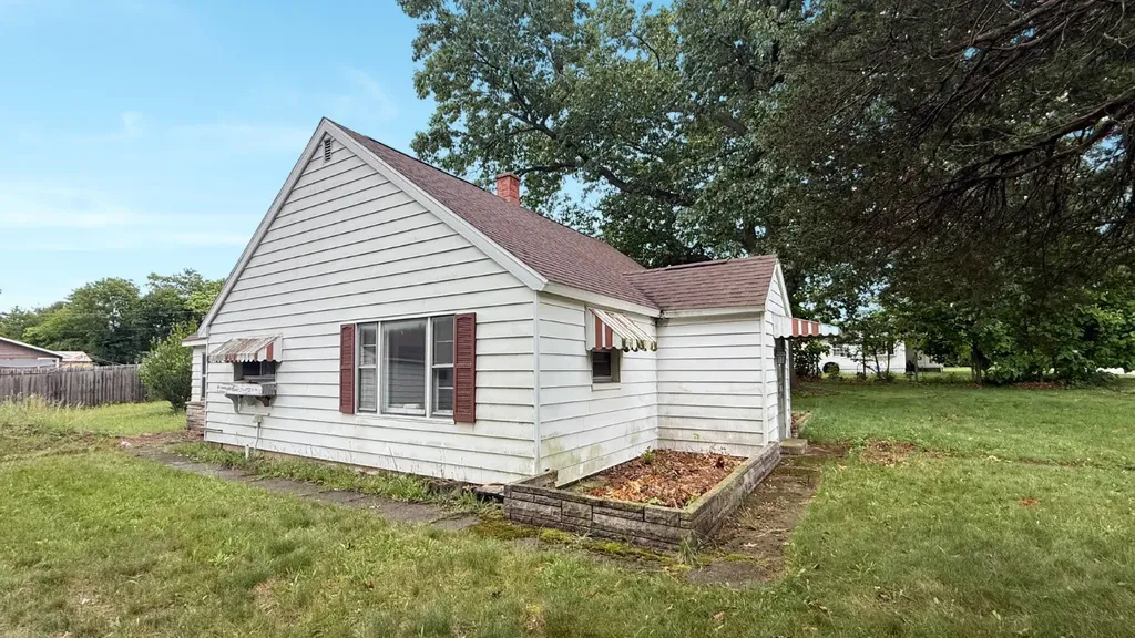 301 Mcmaster Street Dowagiac City MI 49047