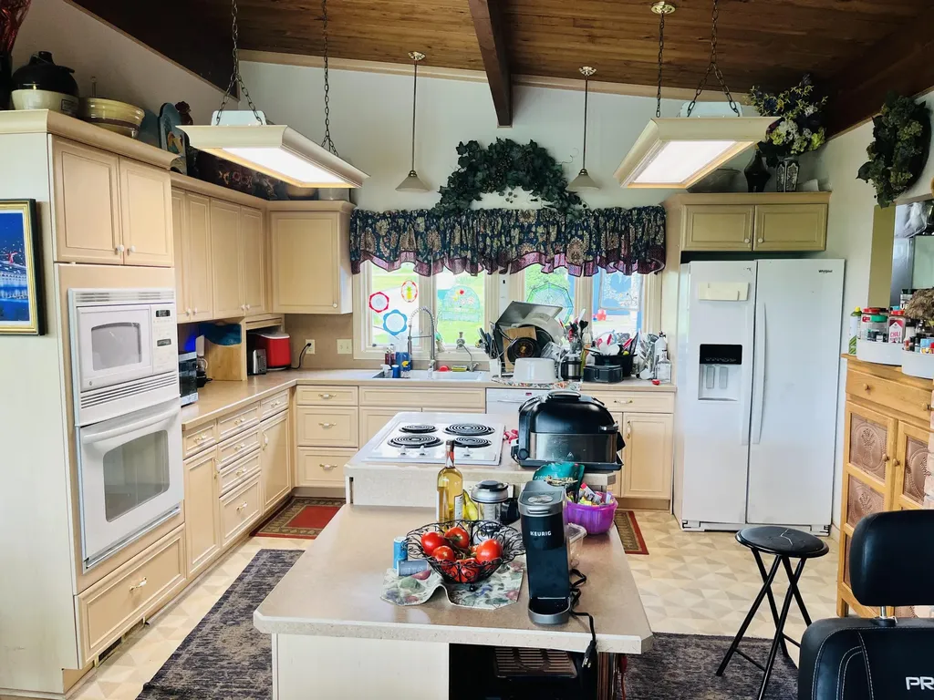 1905 Champlain Drive Bertrand Township MI 49120