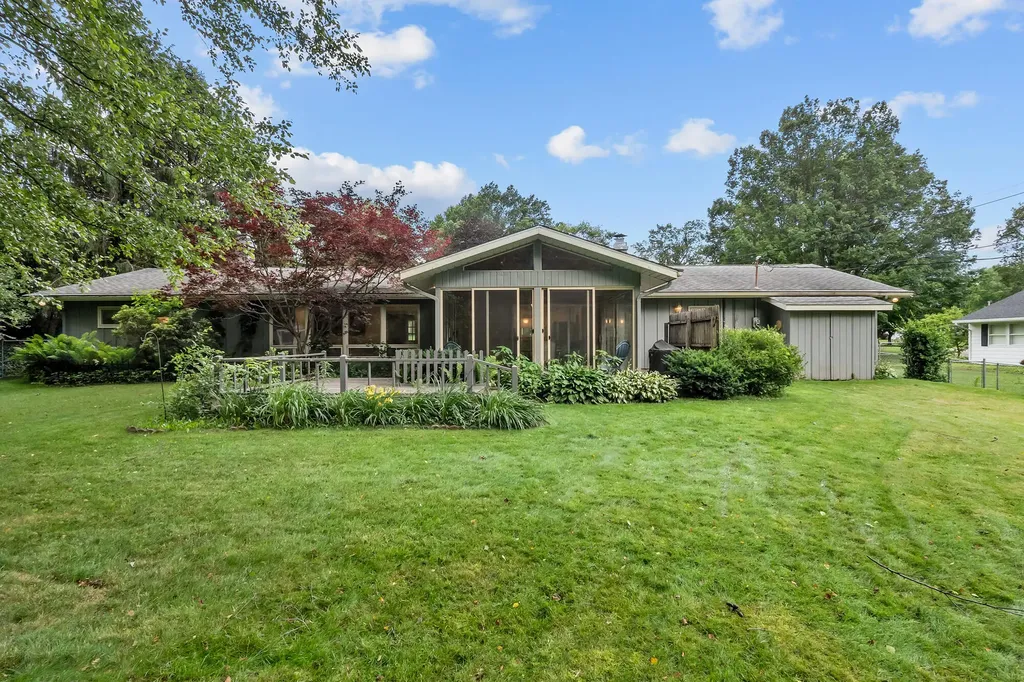 1005 Sassafras Lane Niles Township MI 49120