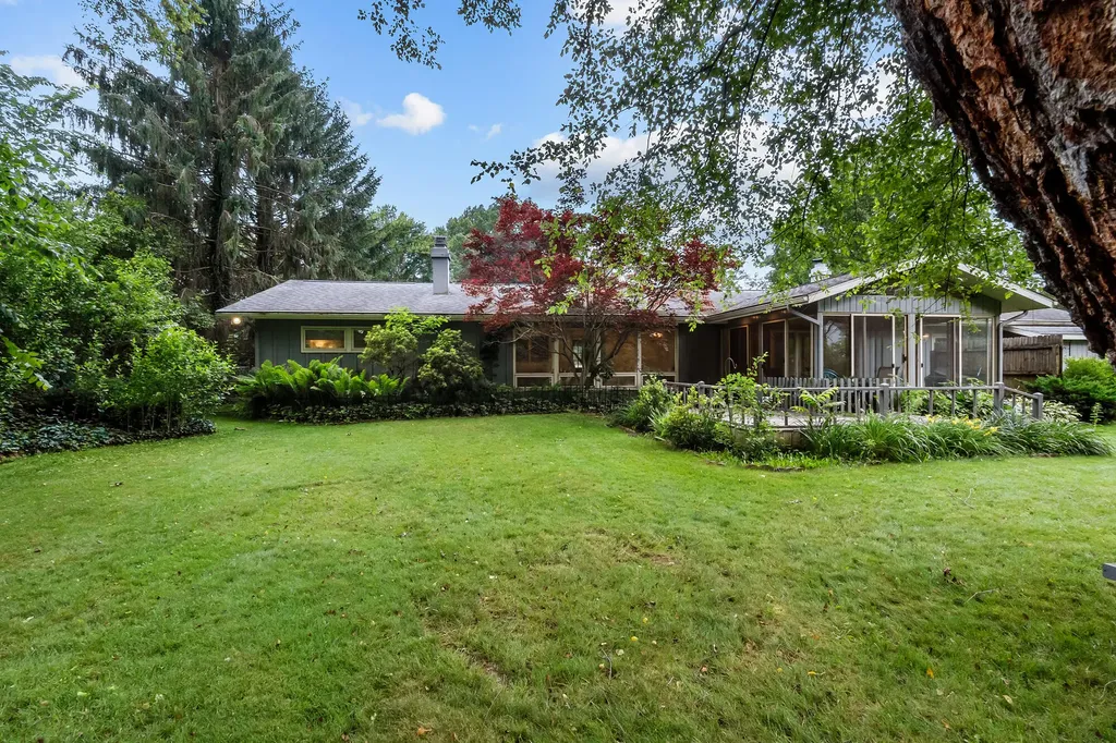 1005 Sassafras Lane Niles Township MI 49120