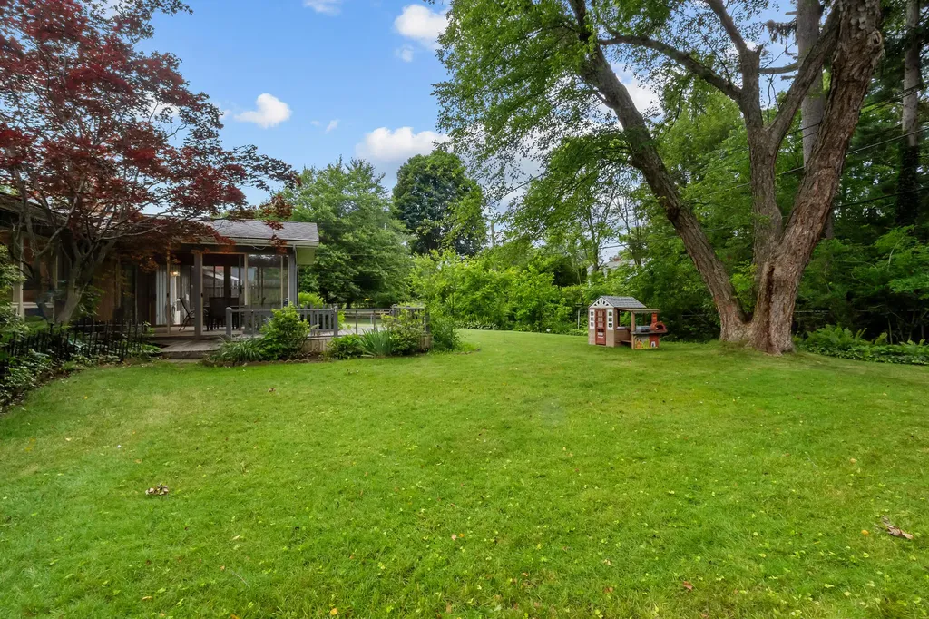 1005 Sassafras Lane Niles Township MI 49120