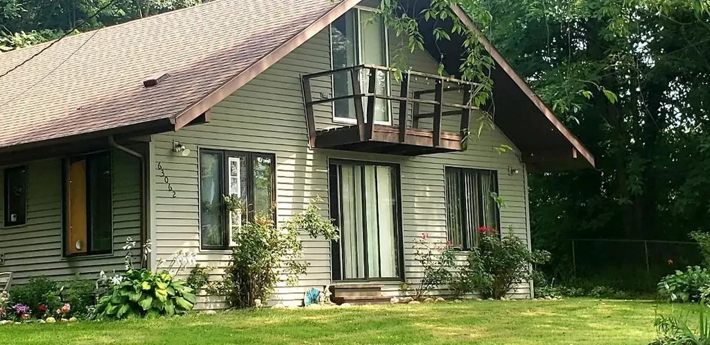 63062 Lakeshore Drive Keeler Township MI 49047