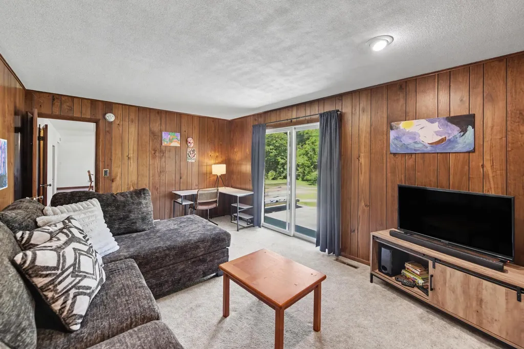 1767 N Cambridge Place St. Joseph Charter Township MI 49085