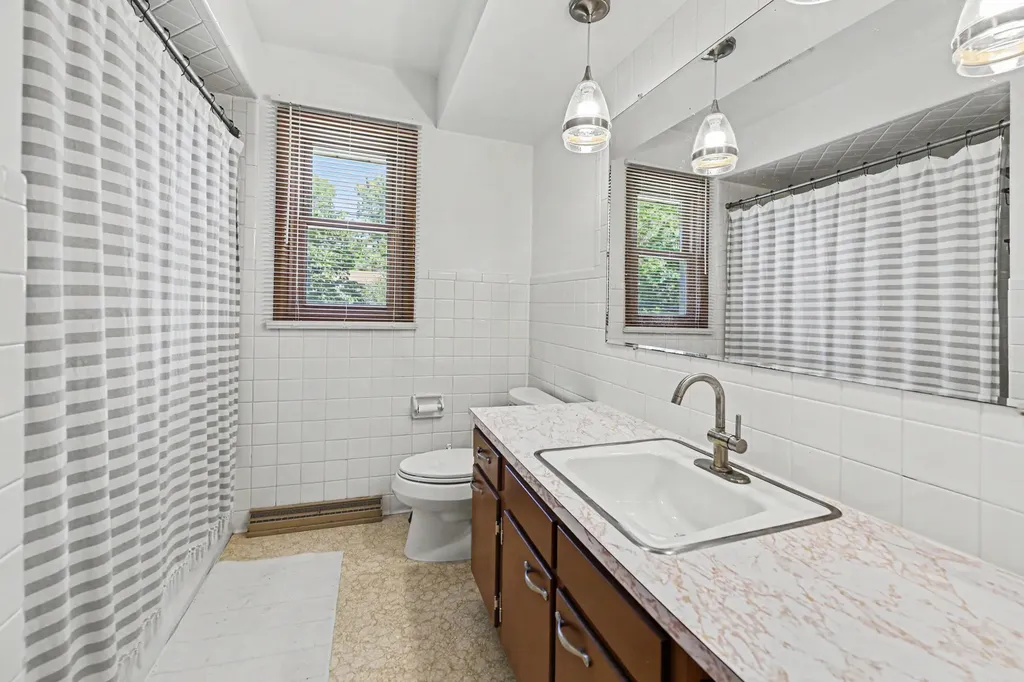 1767 N Cambridge Place St. Joseph Charter Township MI 49085