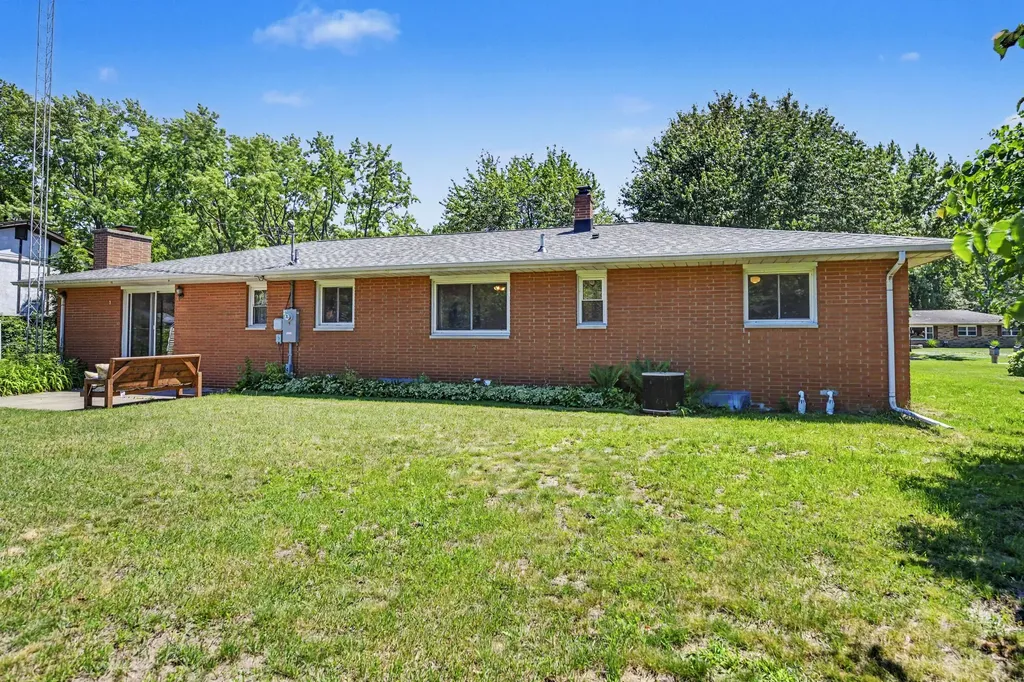 1767 N Cambridge Place St. Joseph Charter Township MI 49085
