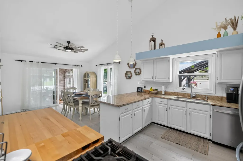 68271 Eagle Lake Road Ontwa Township MI 49112
