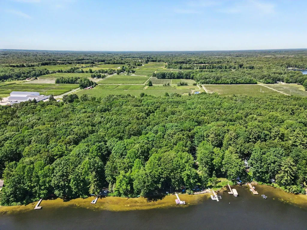 10041 County Road 215 Columbia Township MI 49056