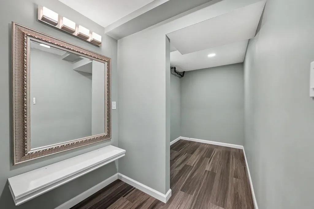 2489 Washington Avenue St. Joseph Charter Township MI 49085