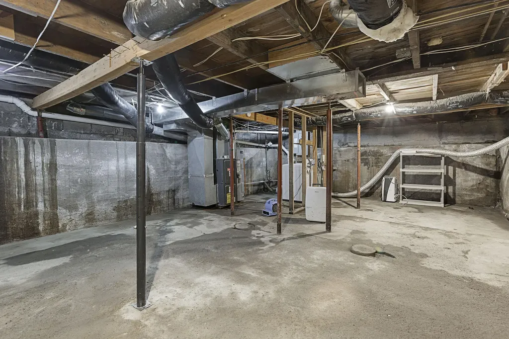 313 Elizabeth Street Buchanan Township MI 49107