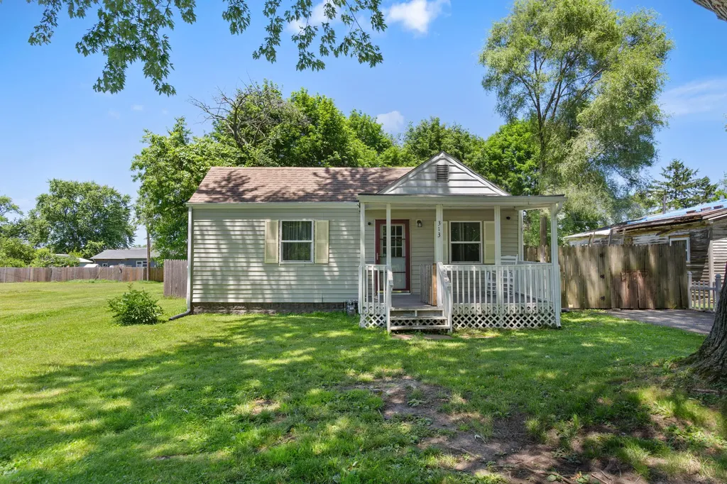 313 Elizabeth Street Buchanan Township MI 49107