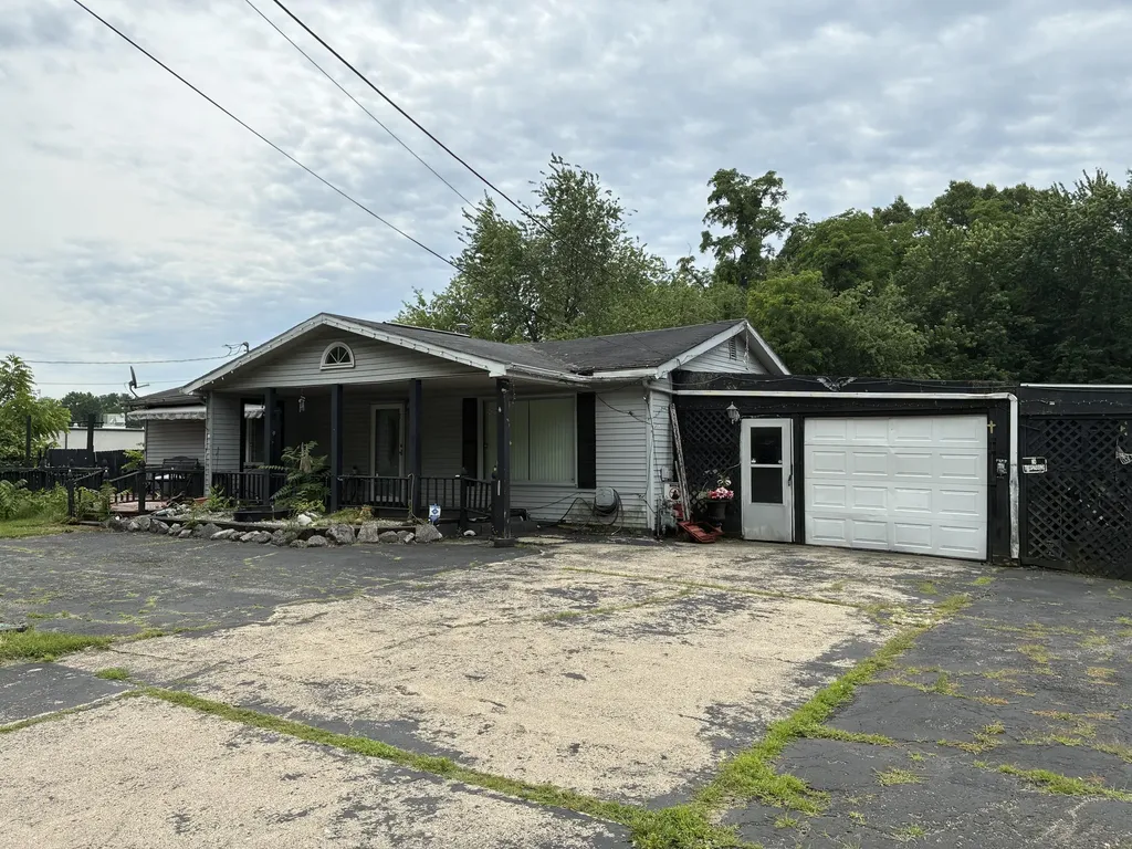 528 Superior Street Niles City MI 49120