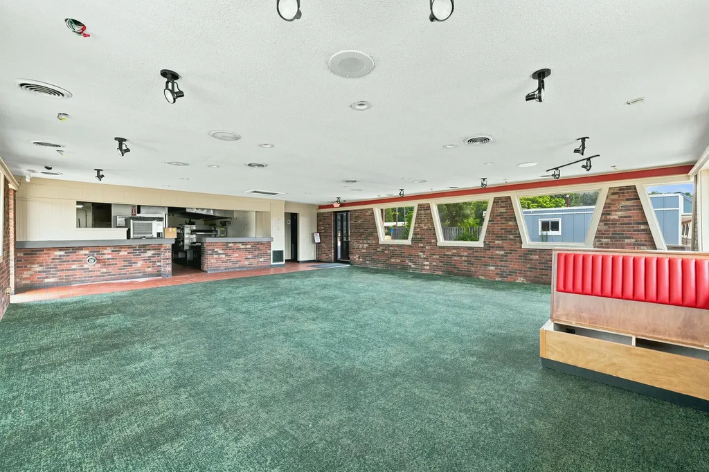 4318 Grand Haven Road Norton Shores City MI 49441