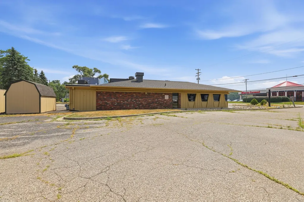 4318 Grand Haven Road Norton Shores City MI 49441