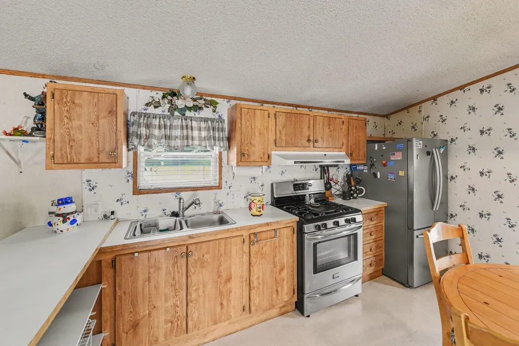 69205 Garver Lake Road Ontwa Township MI 49112