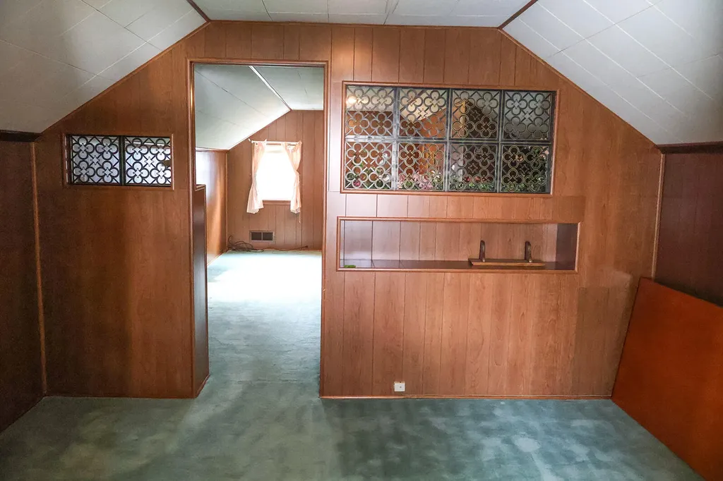 114 E Southeastern Avenue E Galien Village MI 49113