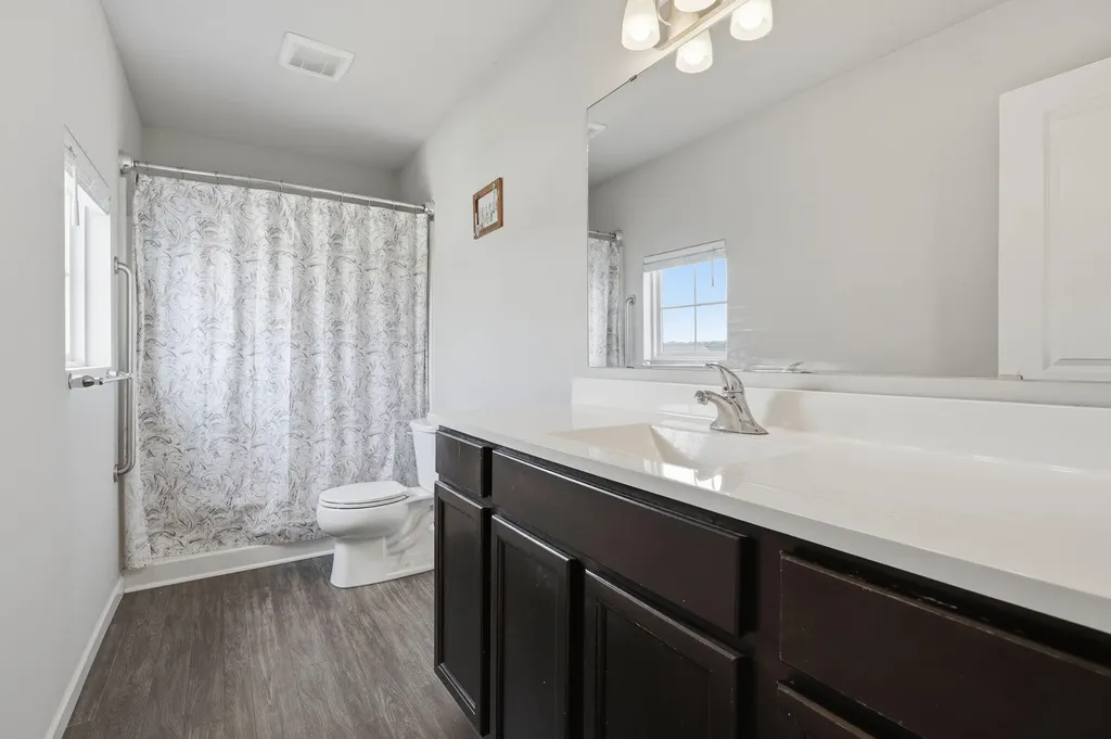 835 Misty Ridge Drive Middleville Village MI 49333