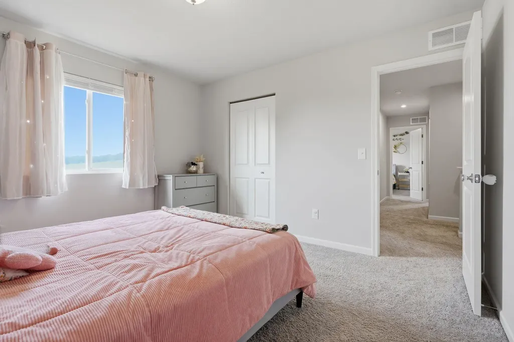 835 Misty Ridge Drive Middleville Village MI 49333