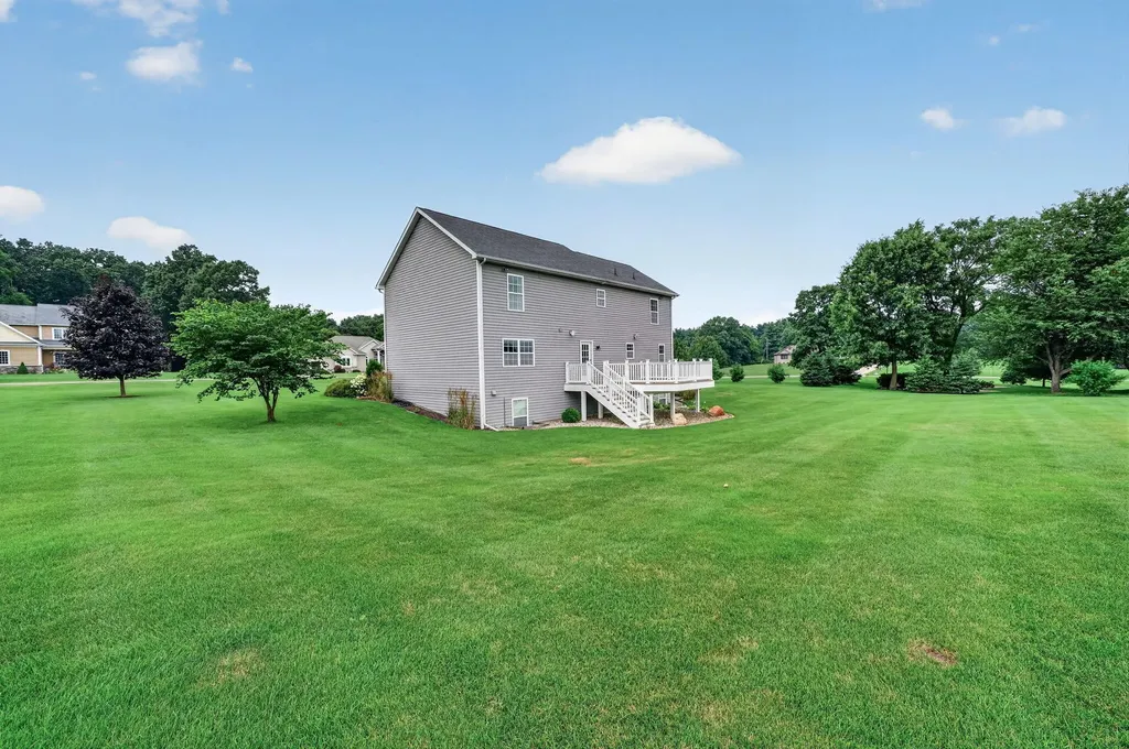 66155 Blackberry Jefferson Township MI 49112
