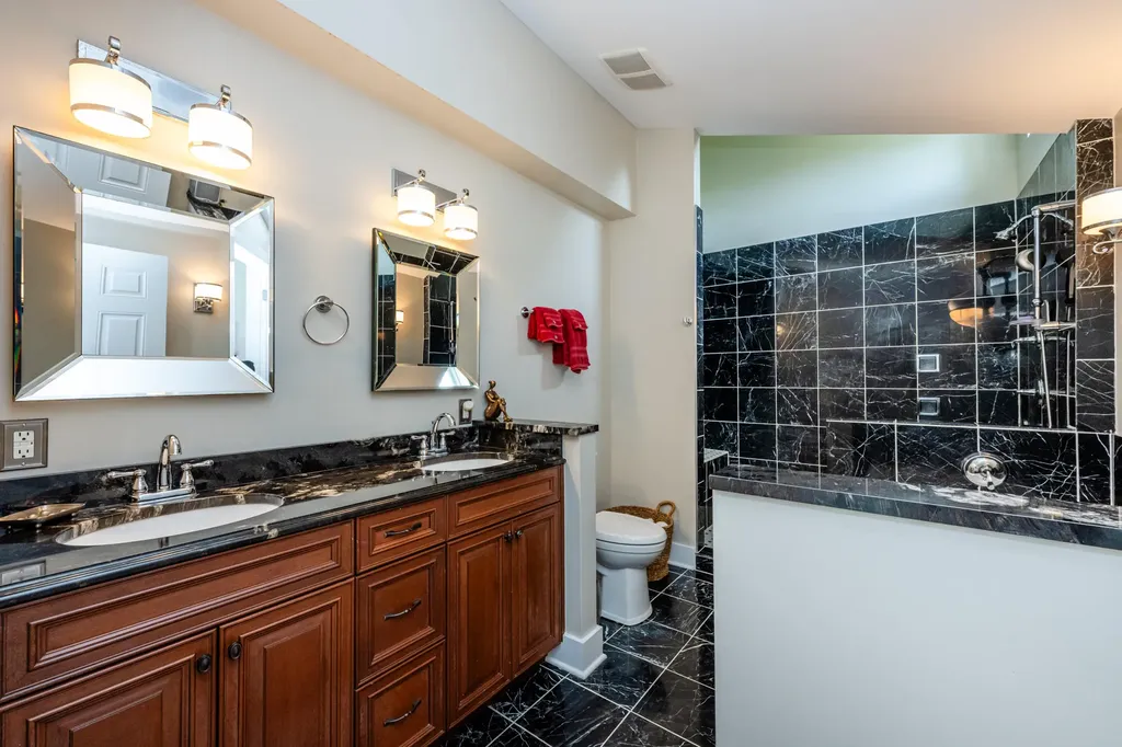4980 Spring Creek Road Three Oaks Township MI 49128